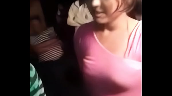 देसी सन्नी की गर्म चुदाई