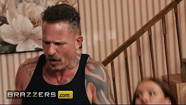 Rumah Kenikmatan – Episode 3: Luna Star / Brazzers / Masukkan Kode Xvpromo Di Situs Resmi Untuk Diskon Menggoda