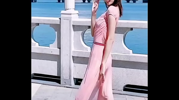 雪儿性感曲线撩人诱惑