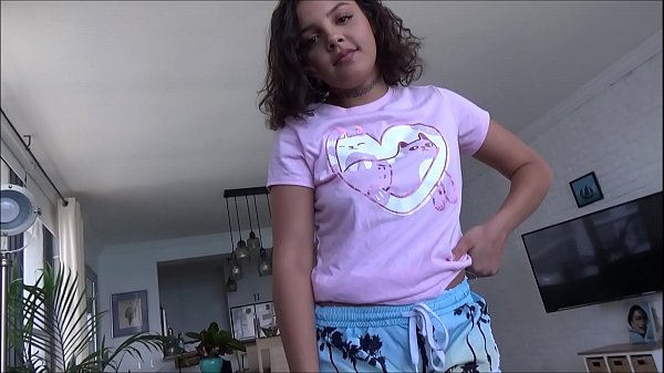 Kakak Tiriku Iseng Coba Trik Nakal – Ella Cruz – Terapi Keluarga Yang Panas – Alex Adams