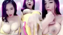Kay Khalifa Menggoyang Ranjang