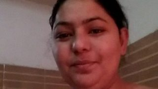 Video Telanjang Panas Bibi India Yang Menggoda