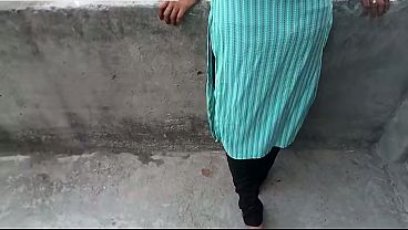 Bhai Ne Apni Desi Stepsister Ko Zor Zor Se Chodkar Cheekh Nikal Di
