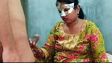 Video Panas Desi Bhabhi Ngentot Doggy Gaya Anjing, Suara Erotis Hindi Jelas Terdengar