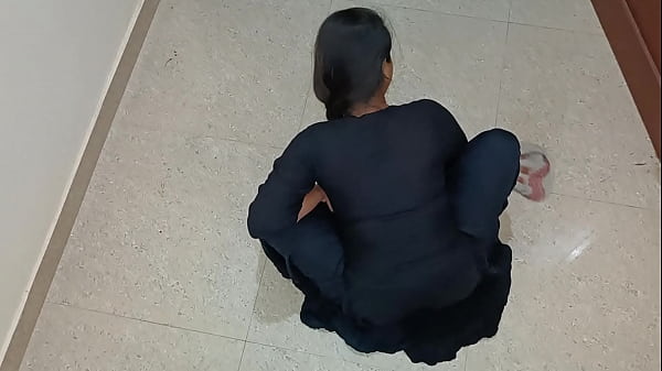 Gadis India Seksi, Pembersih Rumah, Digituin Sama Majikan, Suara Erotis Bahasa Hindi Jelas Terdengar