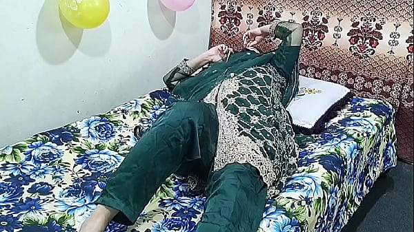 Wanita India Yang Sudah Menikah Memanggil Pemuda Untuk Bercinta Kasar Dengan Audio Hindi Yang Menggairahkan