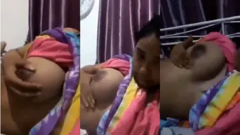 Bocil Remas Toket Gede Kenyal, Makin Ditekan Makin Nikmat.