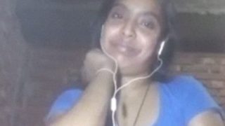 Video Call Gadis Desa Bangla Dehati Main Jari Sendiri