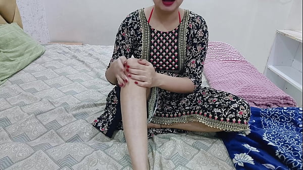 Kakak Tiri Lagi Sendirian Di Kamar, Aku Pun Masuk Dan Di Malam Hari Malah Main-main Sama Tubuhku Sendiri.