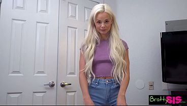Si Blonde Nakal Elsa Jean: “serahkan Duitmu, Biar Kuyupin Kontolmu Sampai Habis”