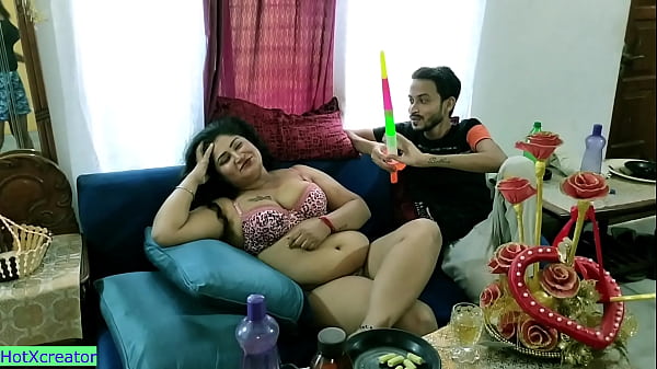 Ulang Tahun Bhabhi India, Ngewe Panas Bareng Pacar Muda!