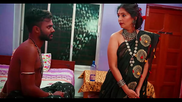 Istri India Bercinta Romantis Dengan Gaya Doggystyle Dan Oral – Suara Hindi