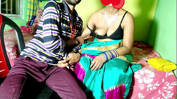 Panggil Rekan Kerja Guru Ke Rumah, Ngewe Bareng Dengan Suara India Yang Jelas Dan Panas.