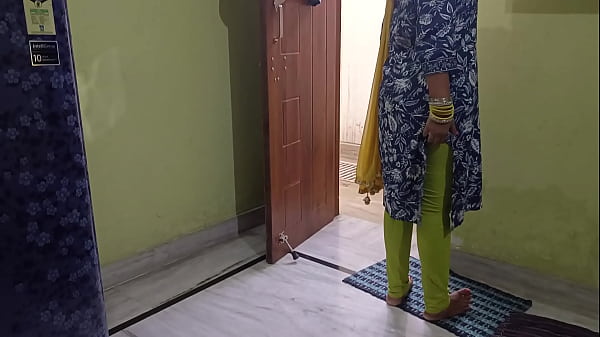Bapak Mertua India Ngewe Mantu Sambil Alasan Sakit, Ngenyangin Banget!