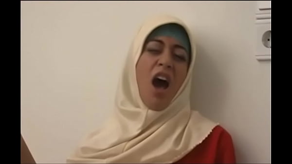 1101689 Cewek Arab Jilbabnya Seksi Banget, Bikin Pengen Ngeliatin Terus