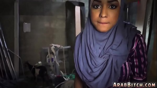 Booty Montok Arab Muslimah Di Titik Turun, 23km, Siap Digebuk.