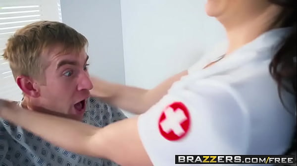 Nih Trailer Hot Brazzers, Chanel Preston & Veruca James Lagi Praktek Dokter Nakal, Siap-siap Basah.