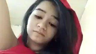 Cewek Paki Cantik Lagi Colmek Sambil Bugil