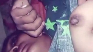 Desi Cewek Lembut, Jari Mainin Memek – Ngentot Jari India