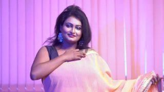 Nonton Sucharita Bugil Lepas Saree, Video Panas Bikin Makin Greget