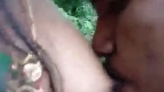 Viral Mms Odisha: Hisap Payudara Di Luar Ruangan