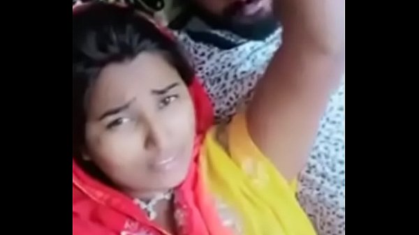 Desi Cewek Seksi Bikin Ngilu, Bikin Pengen Ngerasain.