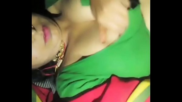 Desi Aunty Pamer Susu Gede Montok