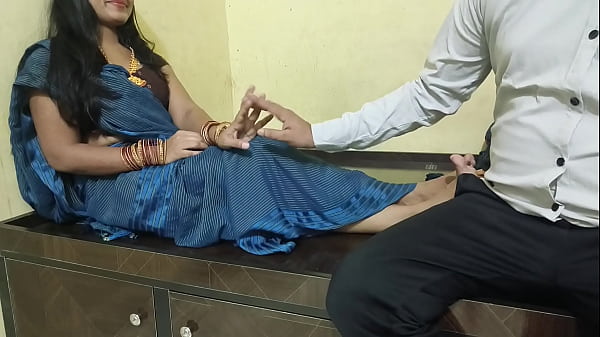 भाभी की चूत पहली बार देवर ने फाड़ी, उसकी गांड में लंड डालकर जोर से चोदा और मजा लूटा—हिंदी की सेक्सी आवाज़ में