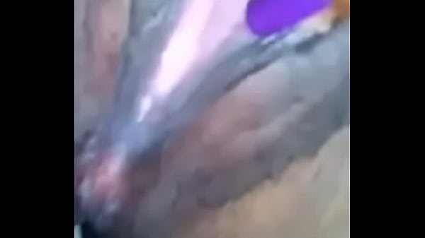 Bikin Basah Lihat Cowok India, Pingin Ngerasain Sensasi Panasnya.