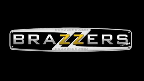 Brazzers, Bintang Bokep Paling Ganas, Toket Gede Banget Bikin Ngiler