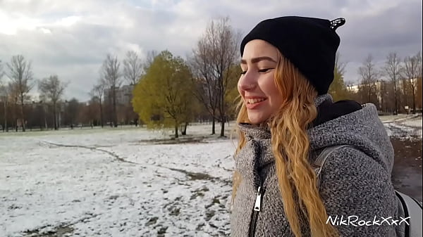 Bella Mur Dijancuk Demi Duit! Pickup Ala Rusia Bikin Makin Liar.